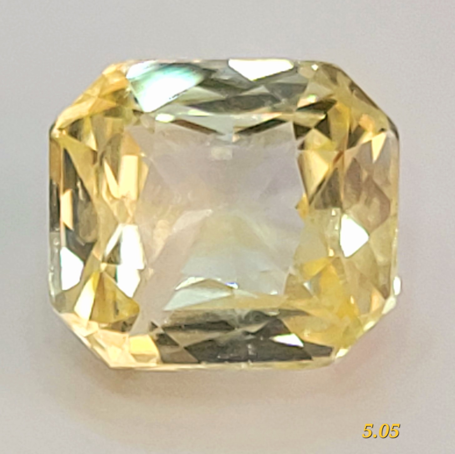 Natural Yellow Sapphire gemstone